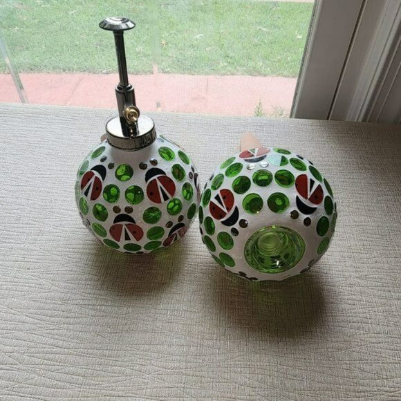 Evergreen set of 2 Mosaic watering globe with coordinated mister set, Ladybug - Picture 4 of 6
